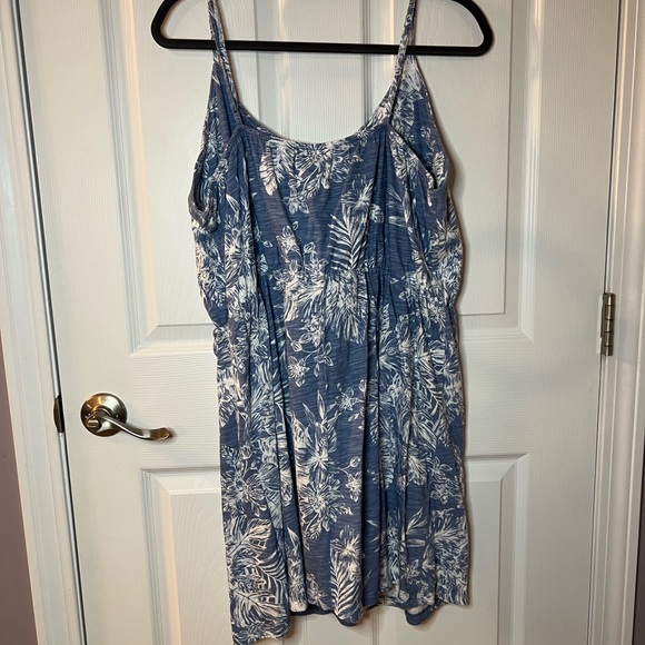 Old Navy XL Blue Floral Dress with adjustable straps - Picture 6 of 12